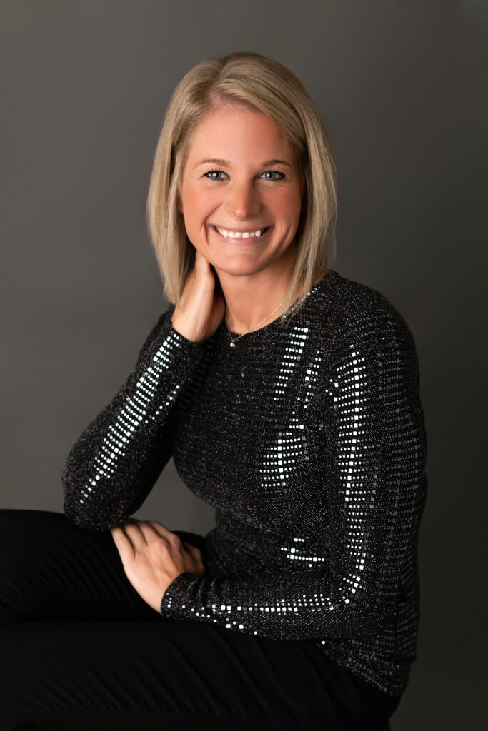best Milwaukee headshots and personal branding photographer, Milwaukee headshots, headshots near me, Milwaukee personal branding photographer